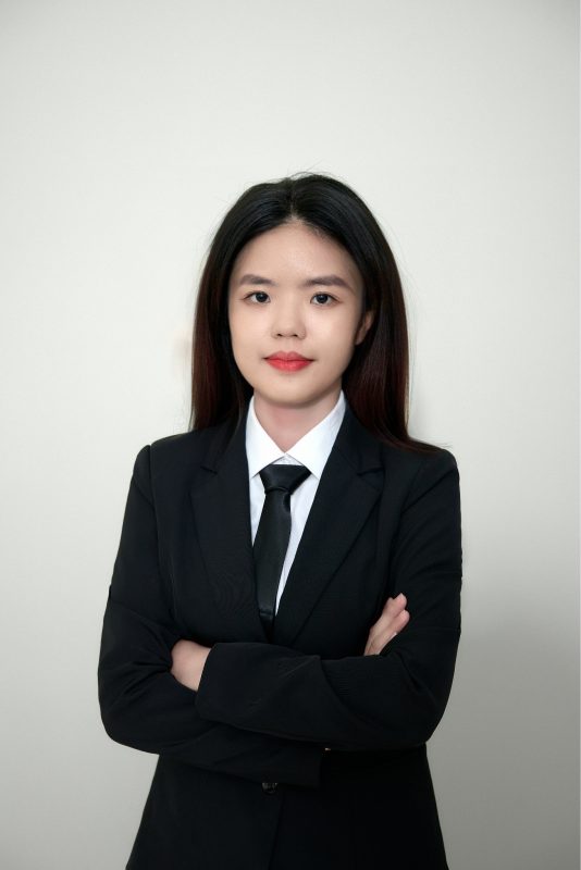 Nguyễn Hoàng Anh Thư - Chuyên viên