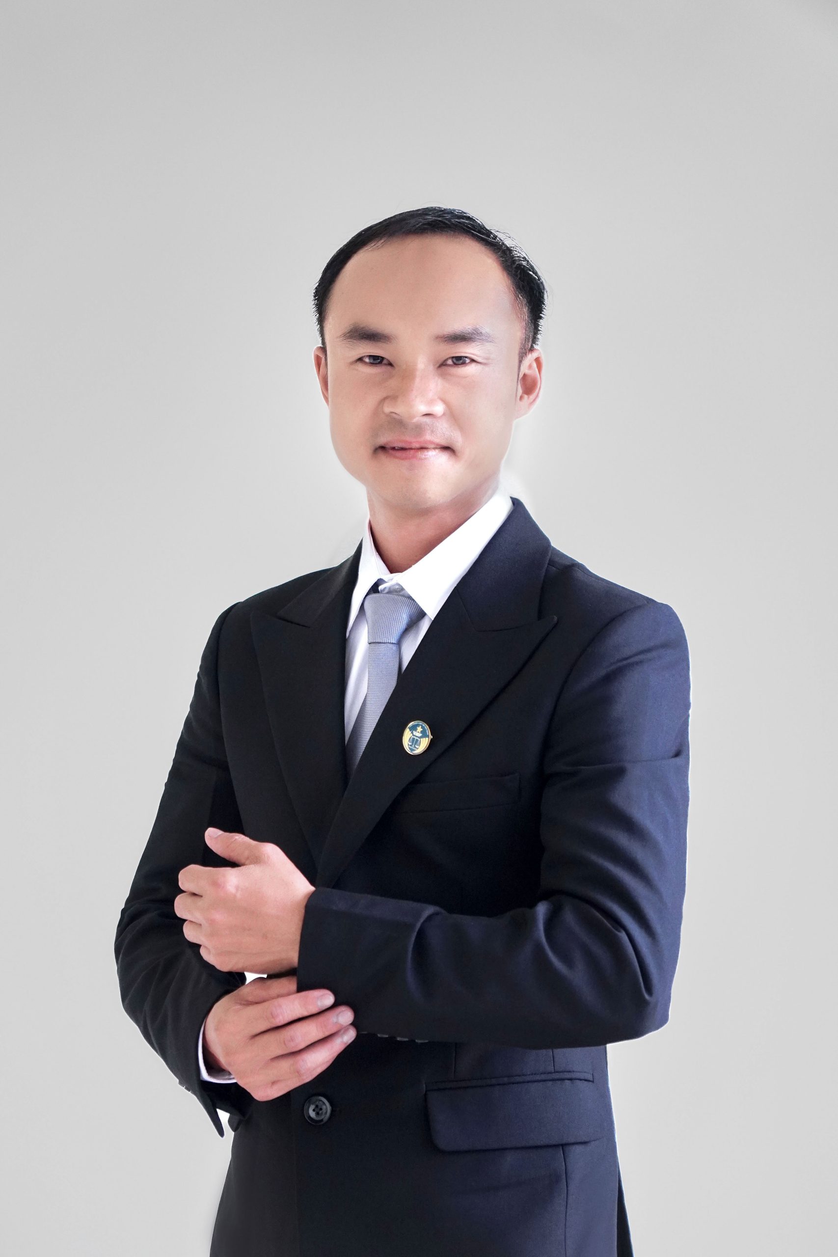 Nguyễn Minh Sơn - Luật sư